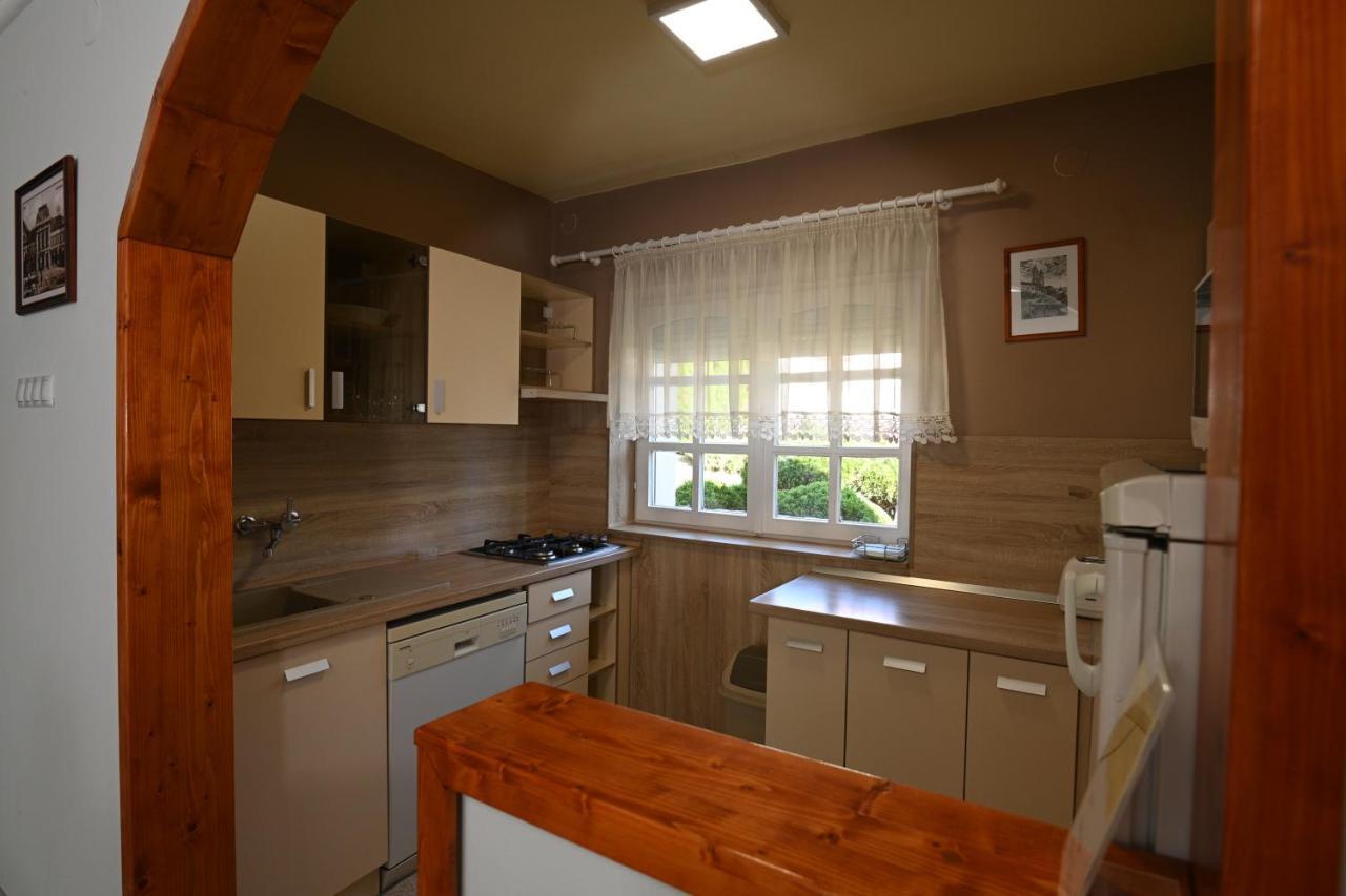 Borbarat Vendeghaz Villa Eger Ngoại thất bức ảnh